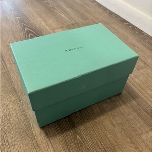 Tiffany & Co. big Gift Box